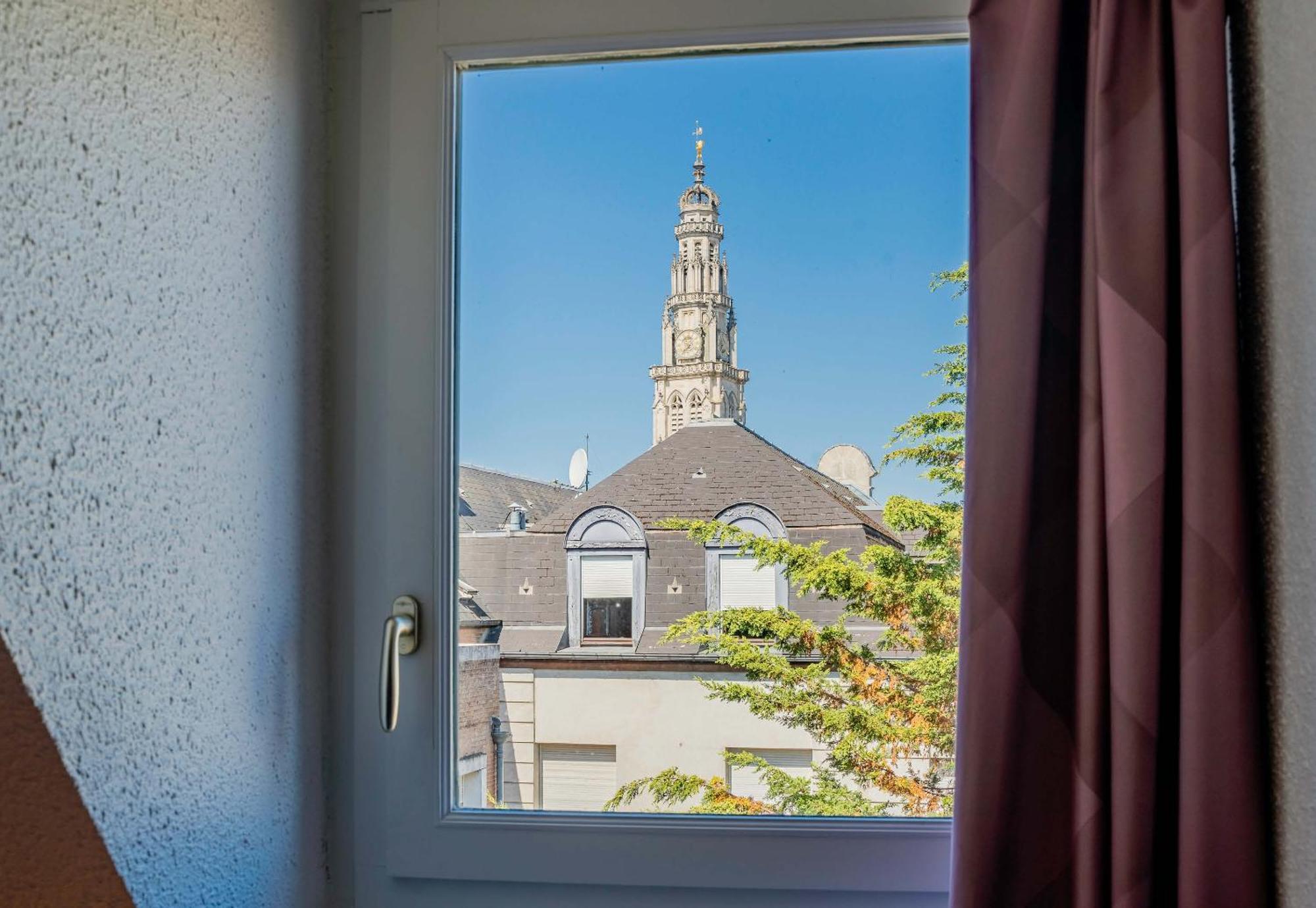B&B Hotel Arras Centre Les Places Екстериор снимка