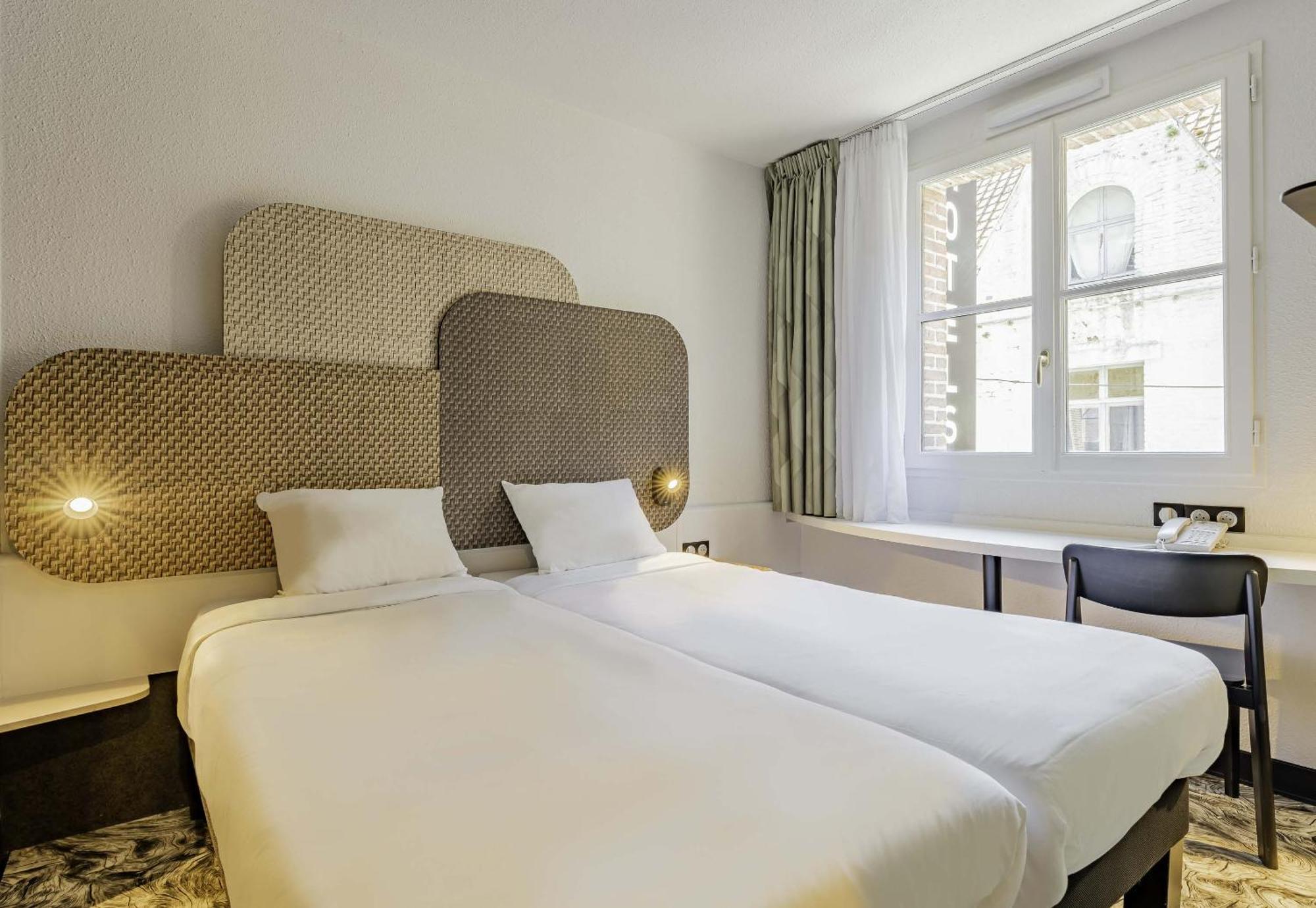B&B Hotel Arras Centre Les Places Екстериор снимка